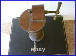 AN ANTIQUE FRENCH'VERITABLE IRRIGATEUR SYSTEME' No2 GYNECOLOGICAL, VAGINAL PUMP