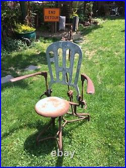 Antique Dental Medical Metal Swivel Doctors Chair Reis Hospital Equipment Chair
