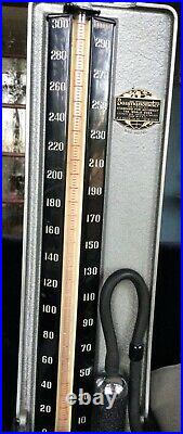 Baum Baumanometer Blood Pressure Model 300 sphygmomanometer VTG Medical Equip