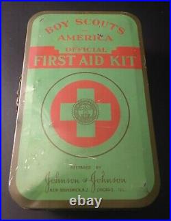 Boy Scouts of America First Aid Kit Metal Tin Box with Belt Hooks Vintage