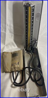 Medical Equipment Tools Vintage 1977 Marshall Sphygmomanometer WORKS