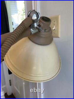 VINTAGE BURDICK ZOALITE Z-70 FLOOR HEAT LAMP STAND GOOSENECK Medical Equipment