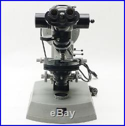 VINTAGE CARL ZEISS UNIVERSAL FLUORESCENCE LAB MICROSCOPE with3OBJECTIVE LENS