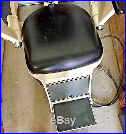 VINTAGE RITTER DENTAL EXAM CHAIR ELECTRIC MOTORIZED BASE 1930s -40s Very Nice