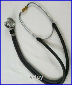 VINTAGE Stethoscope Black Silvertone Made in Taiwan Doctor Medical Equipment