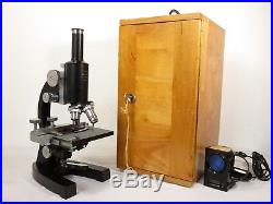 VTG Antique OPTIKON WETZLAR 4359 LEITZ MICROSCOPE 4 KOHLER OBJECTIVES Wood Case