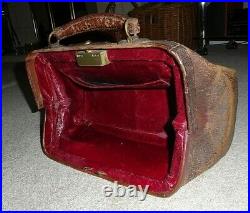 Vintage Antique Leather Doctors Medical Equipment Gladstone Bag