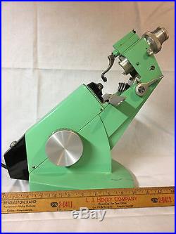 Vintage Lensmeter Lensometer American Optical Model 11210 Optometry Green