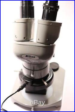 Vintage Nikon 70879 Stereo Microscope + 10x Eyepieces + 60 LED Light & Stand