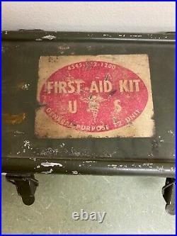 Vintage United States U. S. Army Military First Aid Medic Kit Gear Equipment