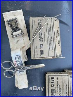 Vtg Davis Emergency Equipment Company First Aid Medical Kit 9x5x3 And Box