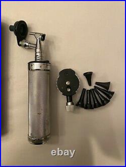 Welch Allyn 210 otoscope set vintage USA, old medical equipment